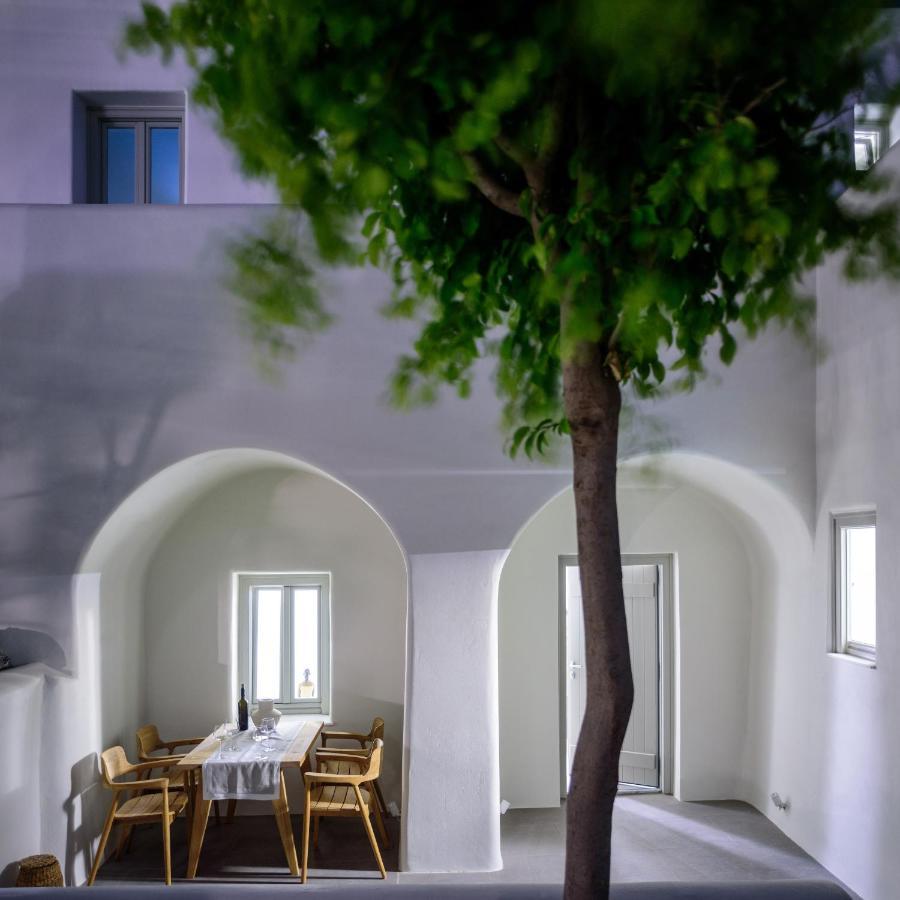 Oia Treasures Art Suites 외부 사진