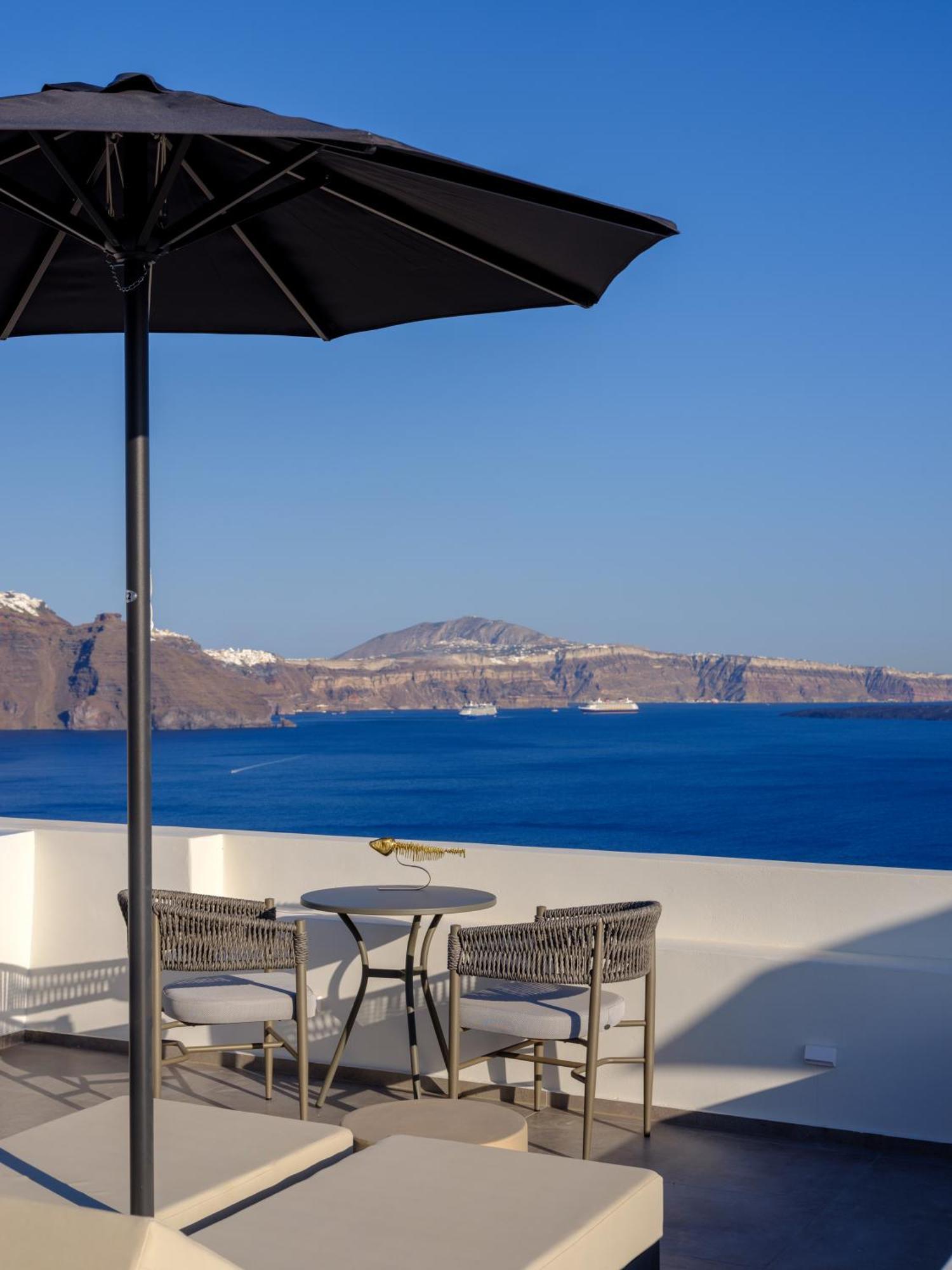 Oia Treasures Art Suites 외부 사진